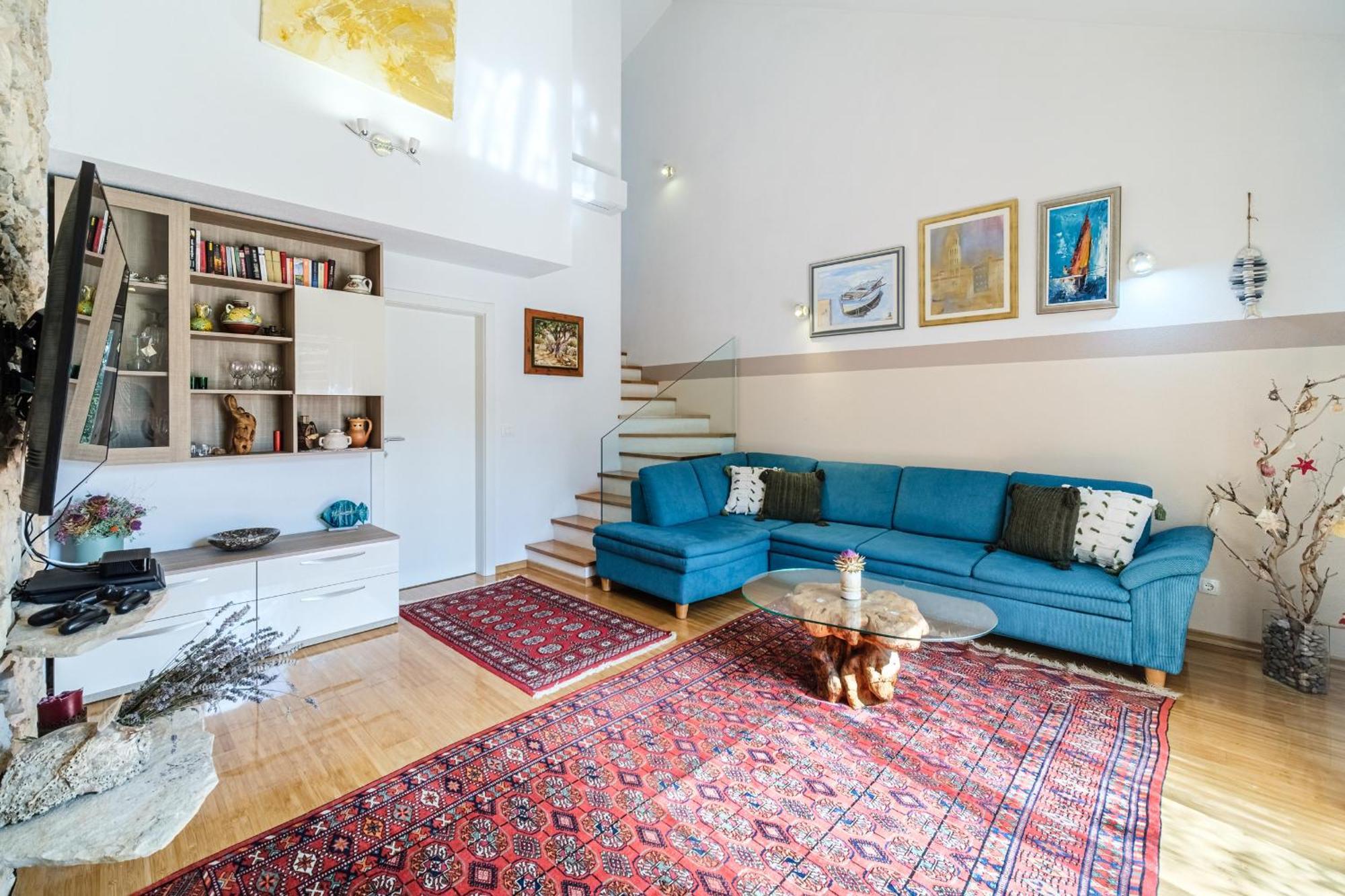 Holiday Home Kuca Sunca Сутиван Экстерьер фото